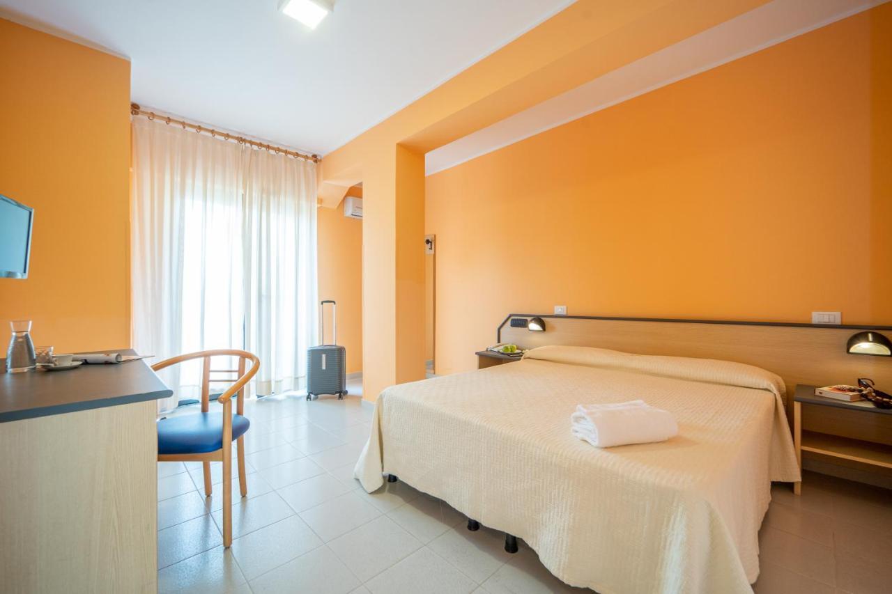 Hotel La Principessa Amantea Oda fotoğraf